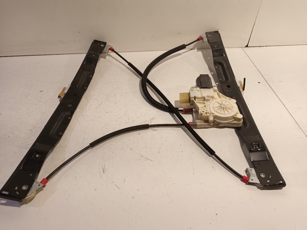 Raammechaniek elektrisch rechts voor Ford S-Max, Onderdelen@venauto.nl, Van der Ven Autorecycling B.V., Ettenseweg 76, 4706 PB Roosendaal, The Netherlands