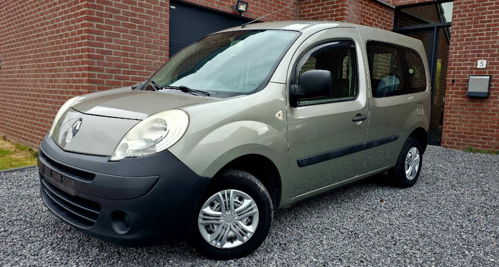 Renault Kangoo 1.6 essence 2010  ️ " 107.000 km " ct ok, Auto's, Overige kleuren, Multifunctioneel stuurwiel, 1600 cc, Particulier