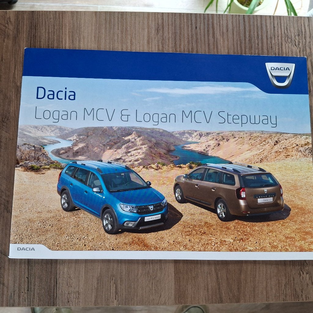 DACIA LOGAN MCV & LOGAN MCV Stepway 12/2017, Livres, Enlèvement ou Envoi, Neuf, Autres marques
