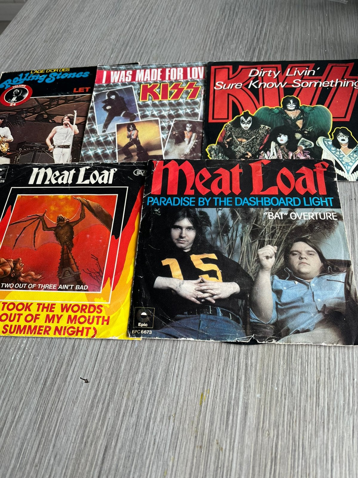 5 singles kiss meat loaf en rolling stones, Ophalen, Zo goed als nieuw