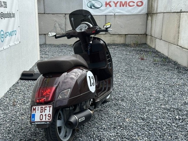 VESPA 300 GTS, Scooter, 300 cc, Bedrijf