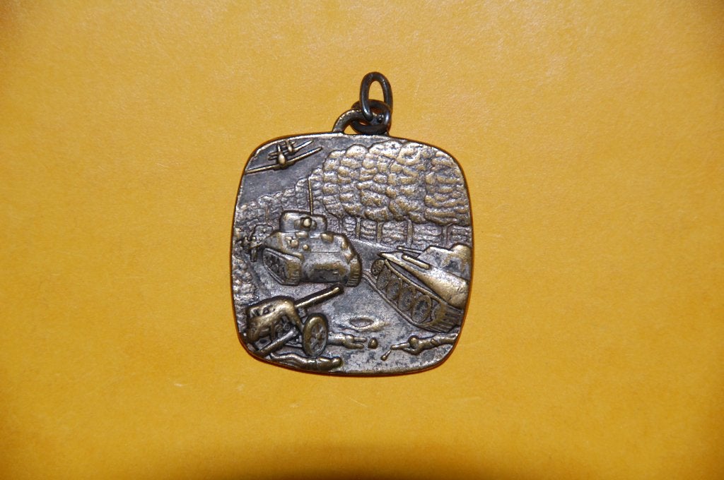 Bataille de NORMANDIE 1944 BAYEUX, Envoi