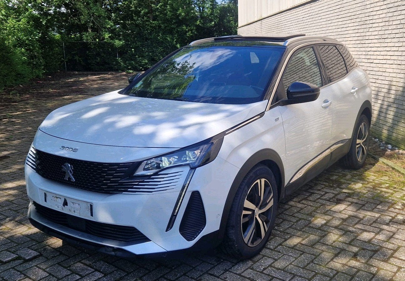 Toutes les options de la gamme Peugeot 3008 GT pour l'export, Achat, Diesel, Automatique, Particulier