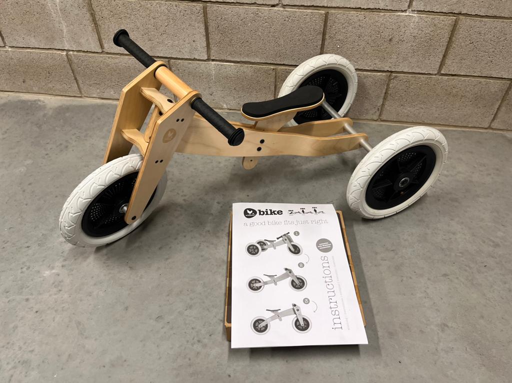 Houten loopfiets, Ophalen, Zo goed als nieuw