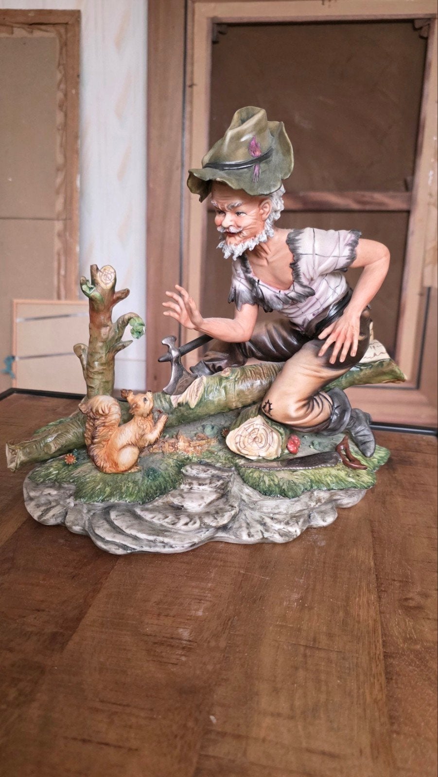 groot beeld capodimonte Il Taglialegna, Ophalen, Gebruikt