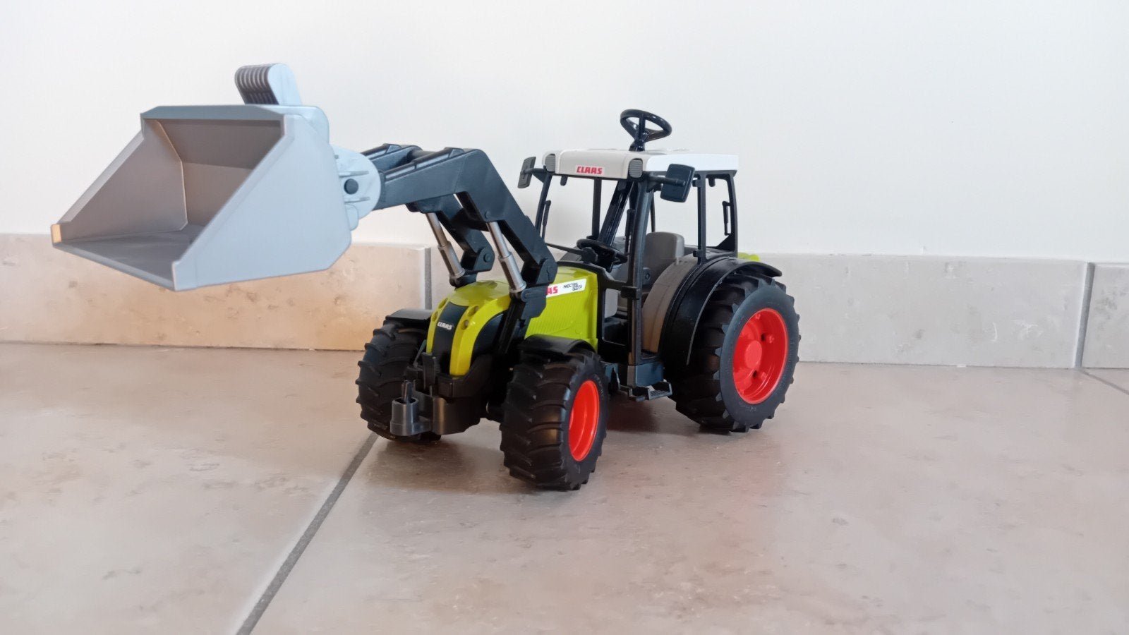 Bruder tractor Claas, Enlèvement, Comme neuf