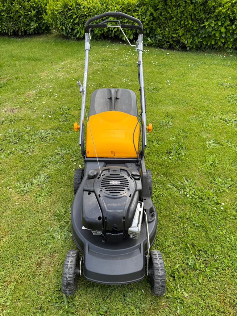 Tondeuse Stiga autotractée 53cm de coupe, Ophalen, Gebruikt, Opvangbak, Benzine-grasmaaier