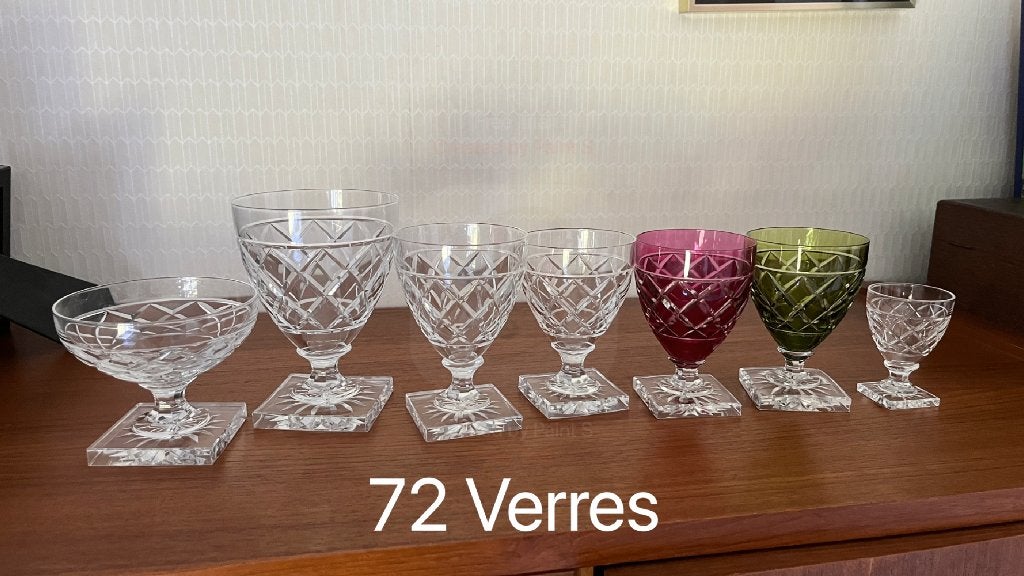 Service en cristal Val Saint Lambert –72 Verres Saint-Hélène, Enlèvement