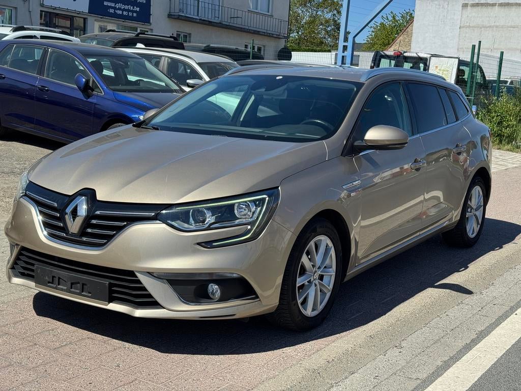 Renault Megan GRTour 1.2 Benzine 97kw/132pk, Auto's, Voorwielaandrijving, USB, Bedrijf, 5 deurs