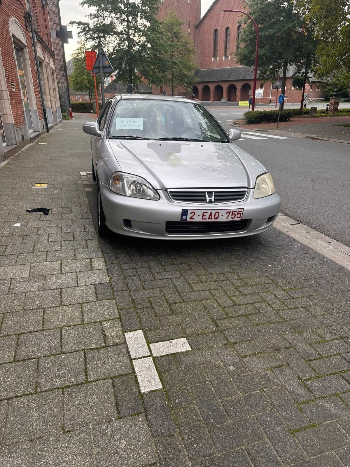 Honda Civic EJ9 – 1999

• 1.4 benzine
• 257.000 km
• 3-deurs, Autos, Argent ou Gris, Achat, 5 places, Particulier