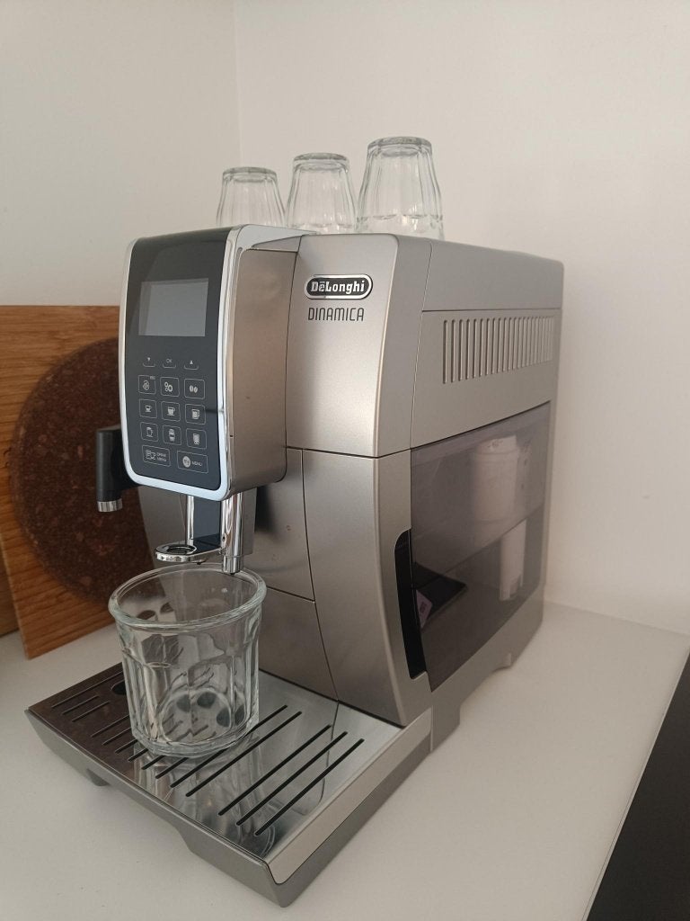 DeLonghi Dinamica koffiemachine, Electroménager, Réservoir d'eau amovible, Café moulu, Comme neuf, Enlèvement