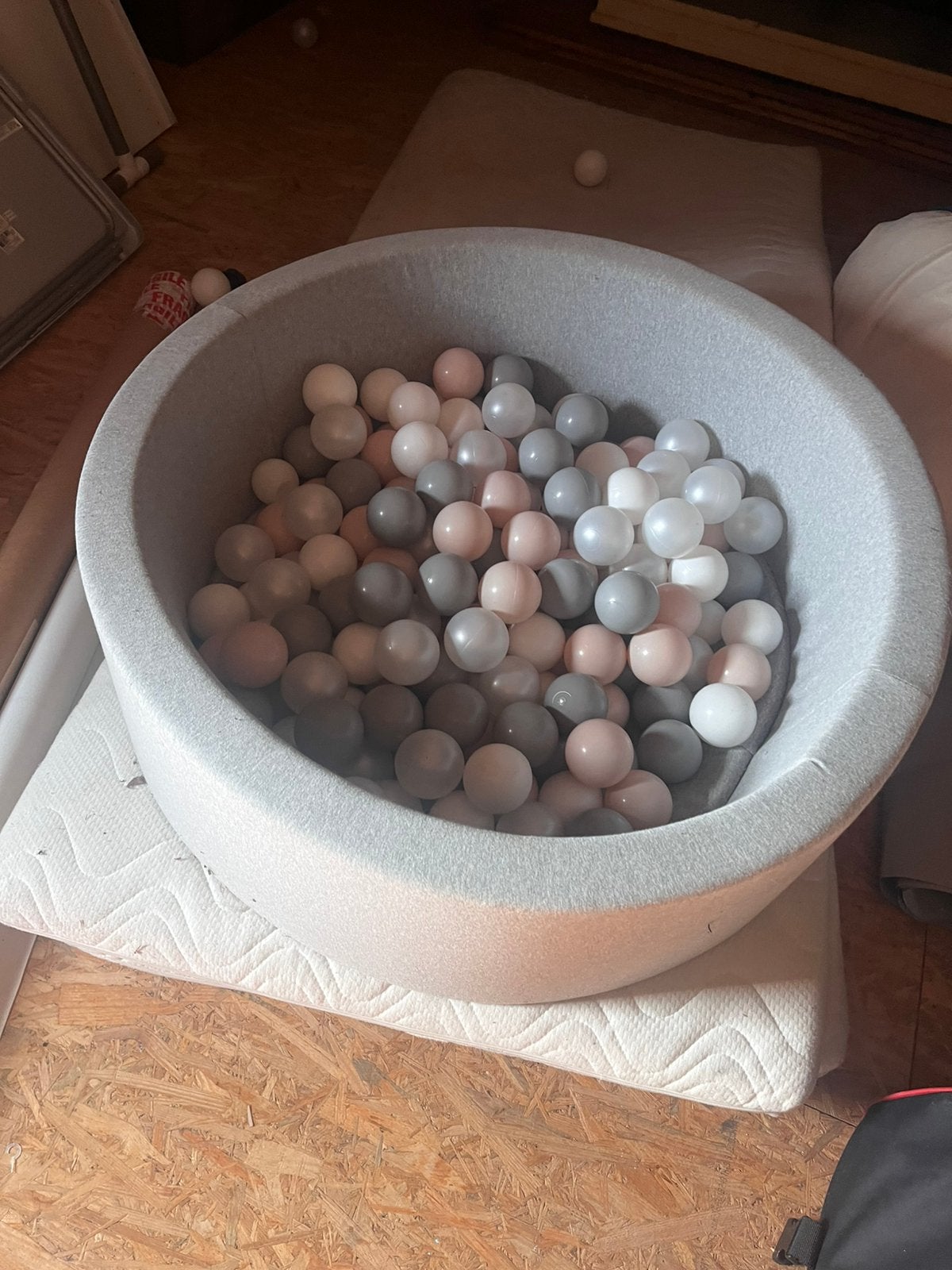 Ballenbad kinderen, Verzamelen, Ophalen
