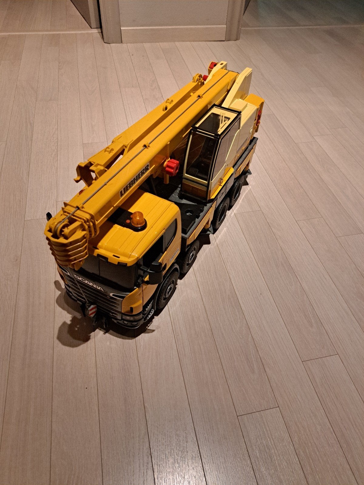 Scania kraanwagen - Bruder, Enlèvement