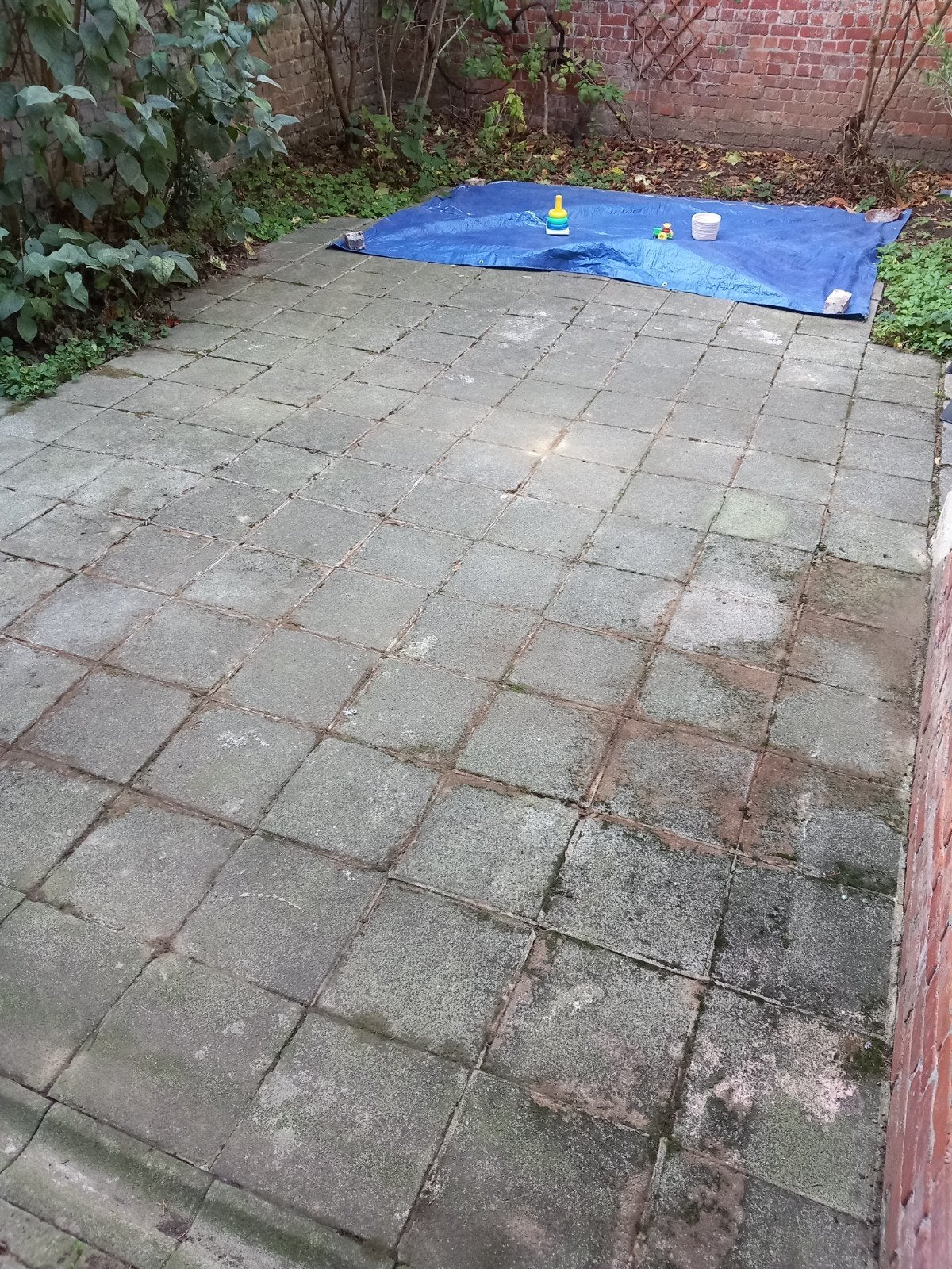 200 betontegels 30x30x4 cm, Ophalen, Gebruikt, Overige typen, 10 m² of meer