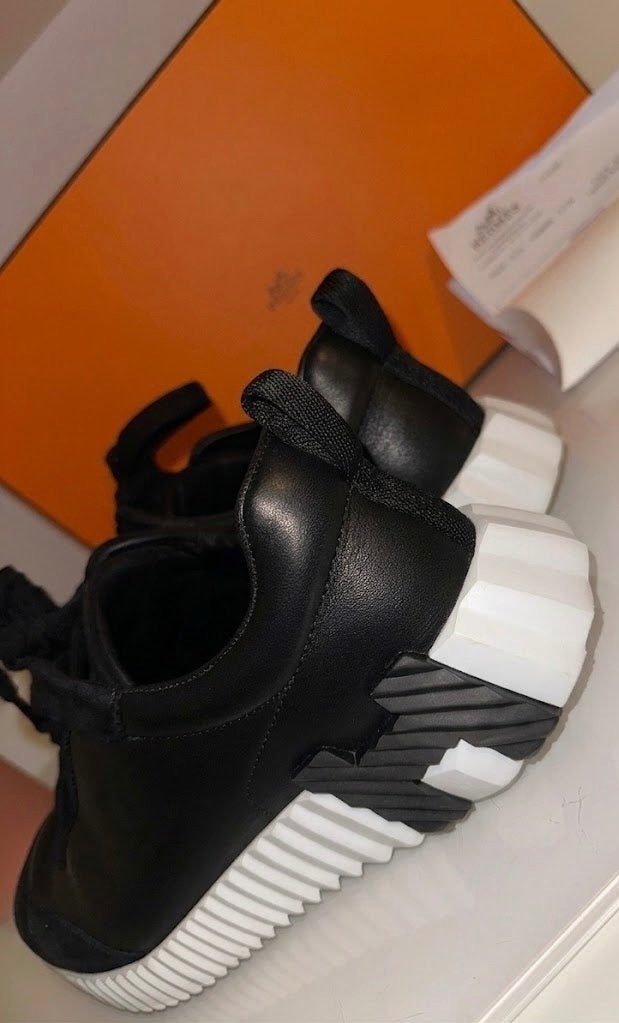Baskets Hermès Bouncing T37 État impeccable, Kleding | Dames, Schoenen, Zo goed als nieuw, Sneakers, Zwart, Ophalen