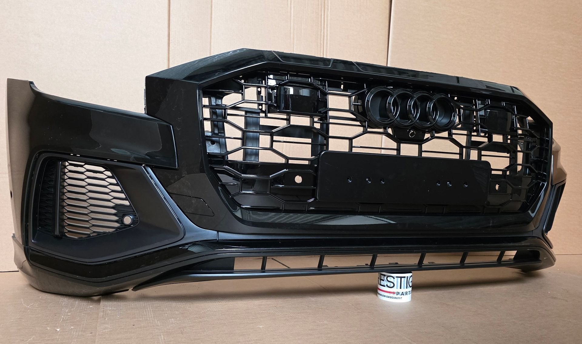 Voorbumper Audi Q8 4M8 S-line SQ8 RSQ8 LOOK GRILLE BUMPER, -, Origine de la pièce connue, Audi, Utilisé