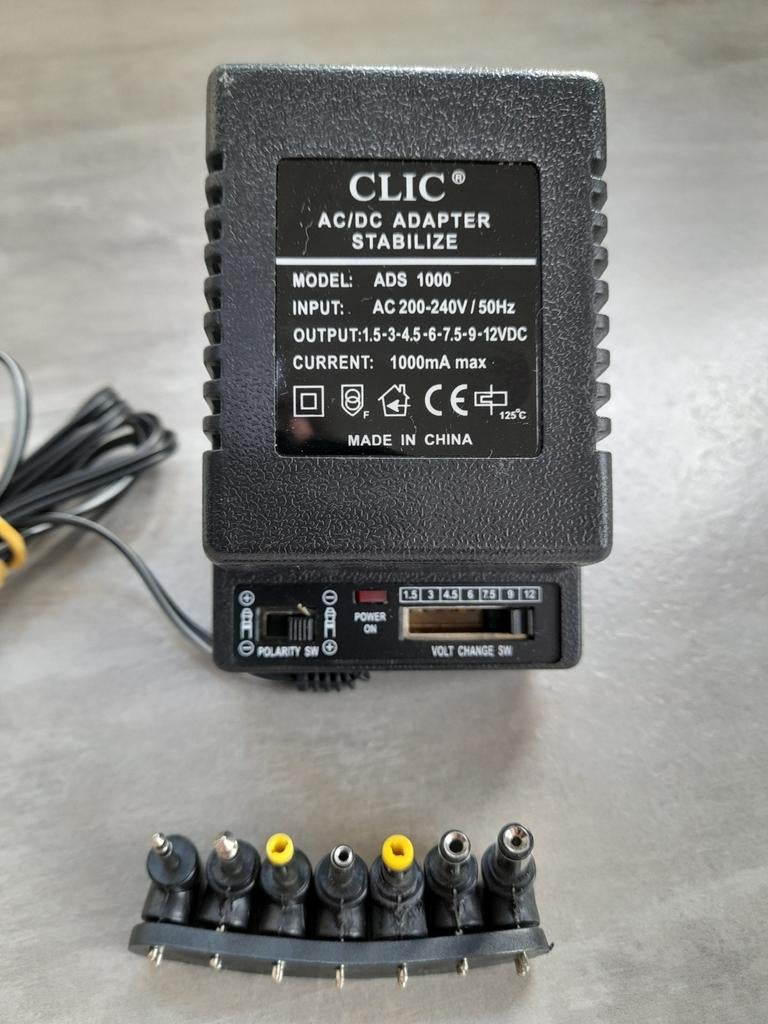 Voedingsapparaat, netvoeding 1,5 tot 12 volt DC, Enlèvement ou Envoi