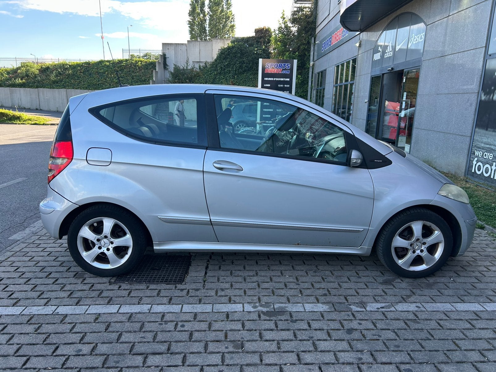 Mercedes A170 essance, Autos, Achat, 82 kW, Boîte manuelle, 5 places