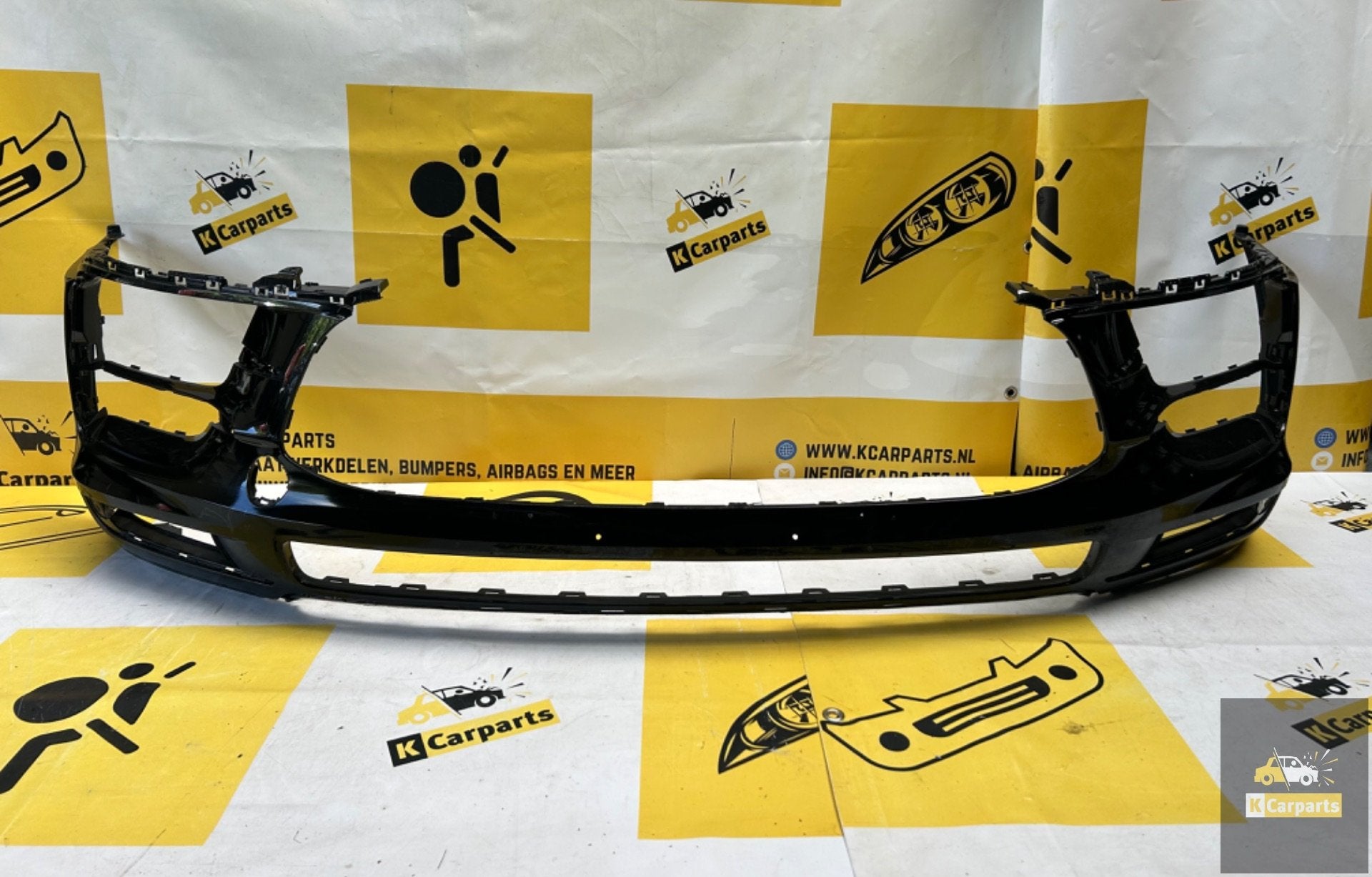 PORSCHE MACAN VOORBUMPER 95B807221K 2019/24 ORIGINEEL, Info@fabrikant.eu, Porsche, Bumper, Fabrikant BV