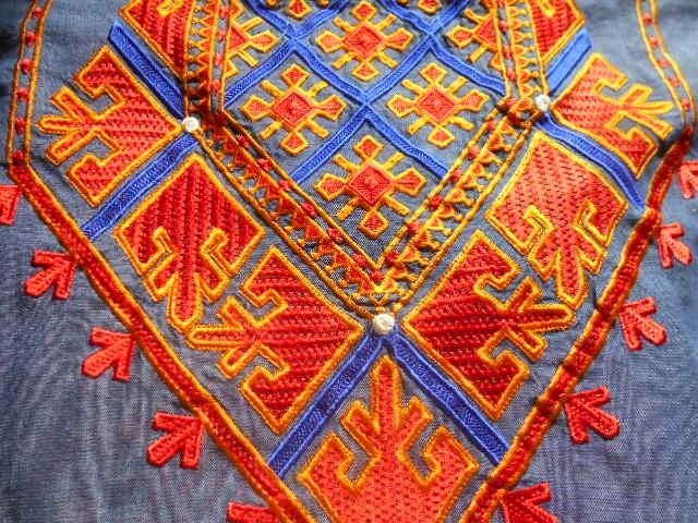 nouvelle blouse et robe, ethniques et danoises, 1 robe d'été, Neuf, Enlèvement ou Envoi, Taille 36 (S), Khaadi