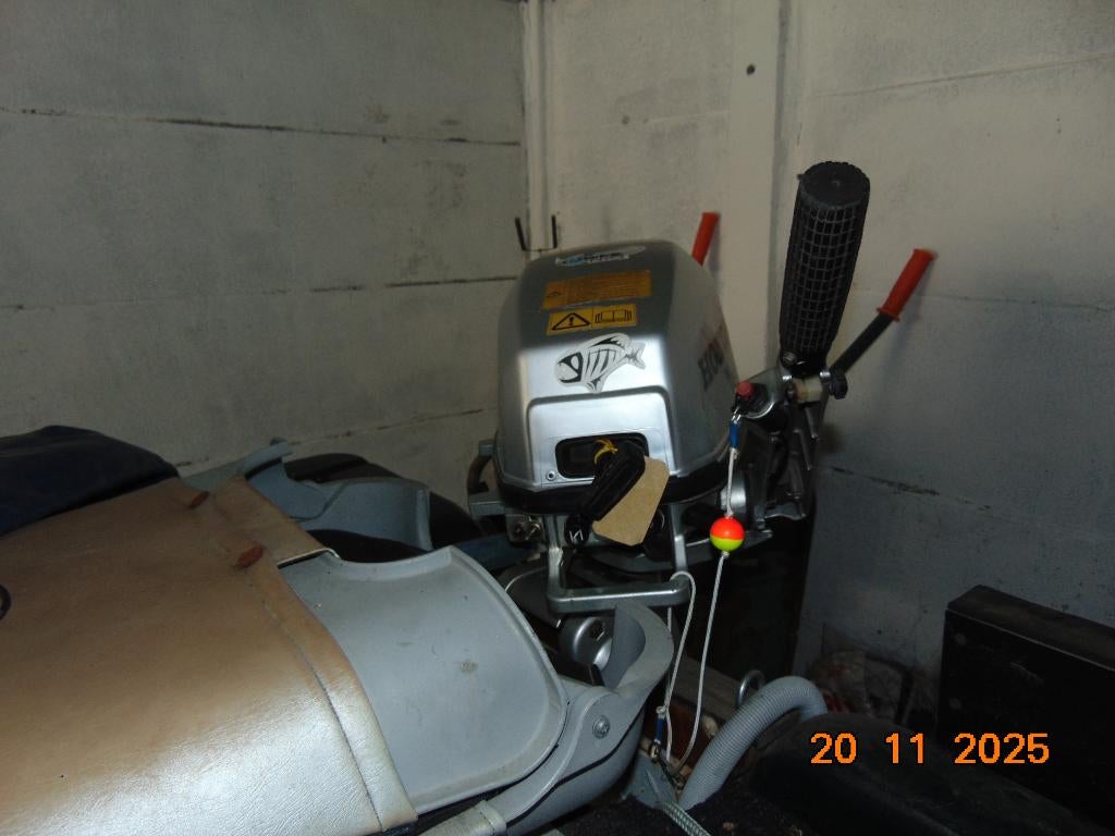 bb motor honda 5pk four, Sports nautiques & Bateaux, Sports Nautiques & Bateaux Autre, Enlèvement, Utilisé