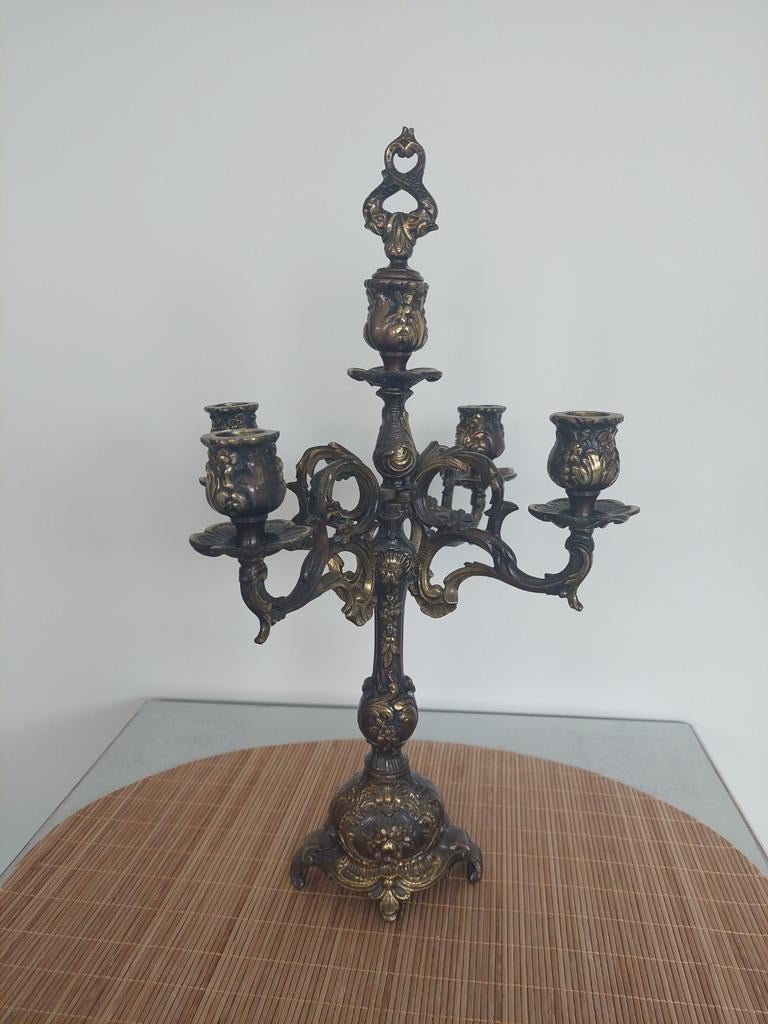Magnifique bougeoir en bronze antique, Enlèvement