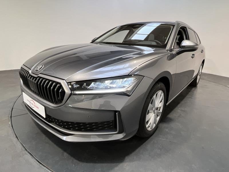 Skoda Superb Selection, Autos, Argent ou Gris, Achat, Euro 6, Entreprise