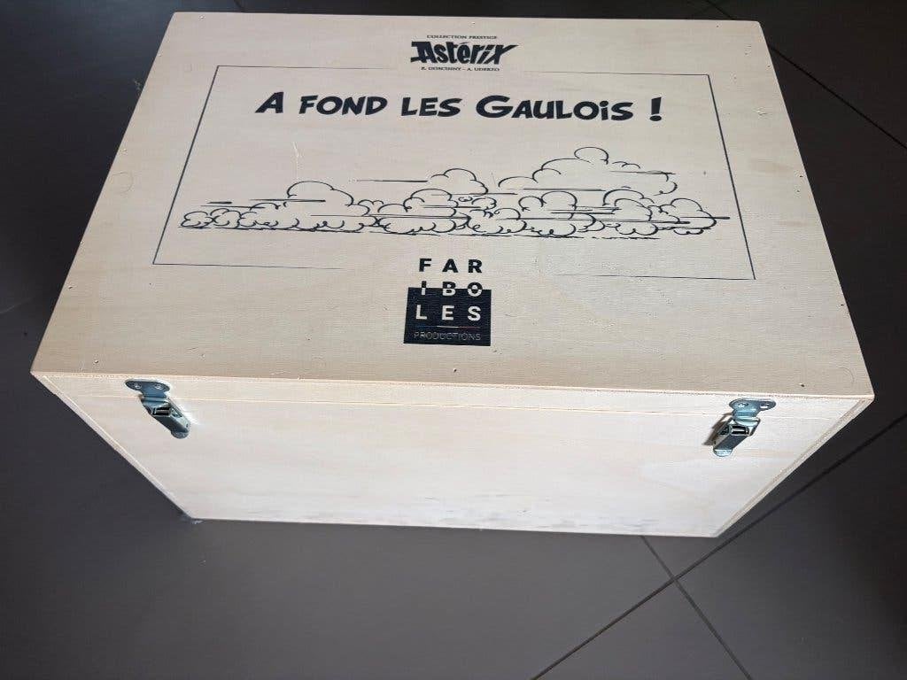 Asterix A fond les Gaulois - Fariboles, Verzamelen, Stripfiguren, Ophalen, Asterix en Obelix, Nieuw, Beeldje of Figuurtje