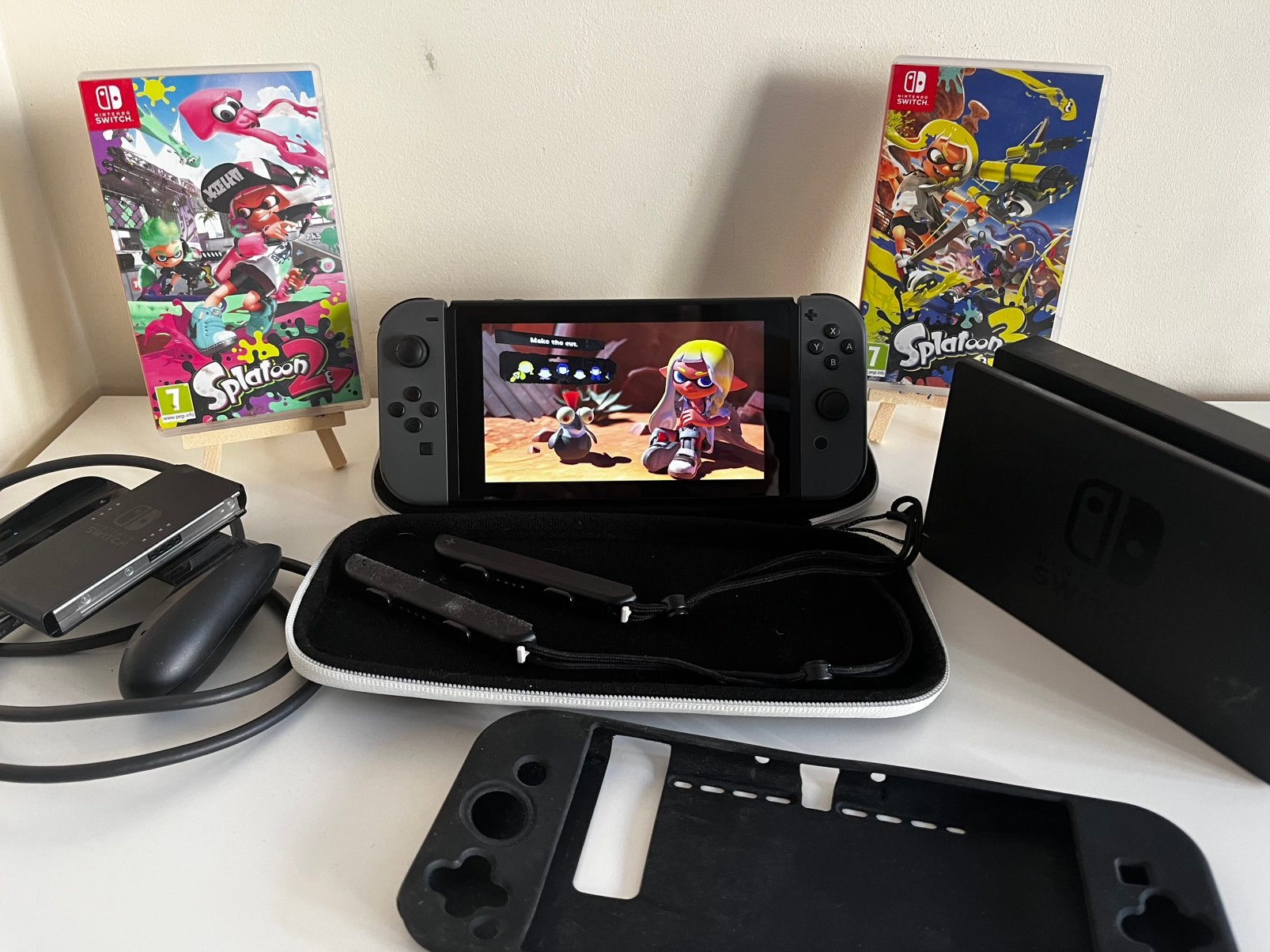Nintendo Switch 1, V2 complete bundel met Splatoon 2 & 3, Games en Spelcomputers, Spelcomputers | Nintendo Switch, Switch 2019 Upgrade