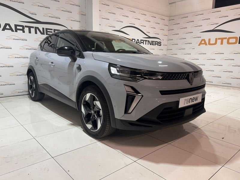 Renault Captur TCe Techno, Voorwielaandrijving, Parkeersensor, Stof, Gebruikt