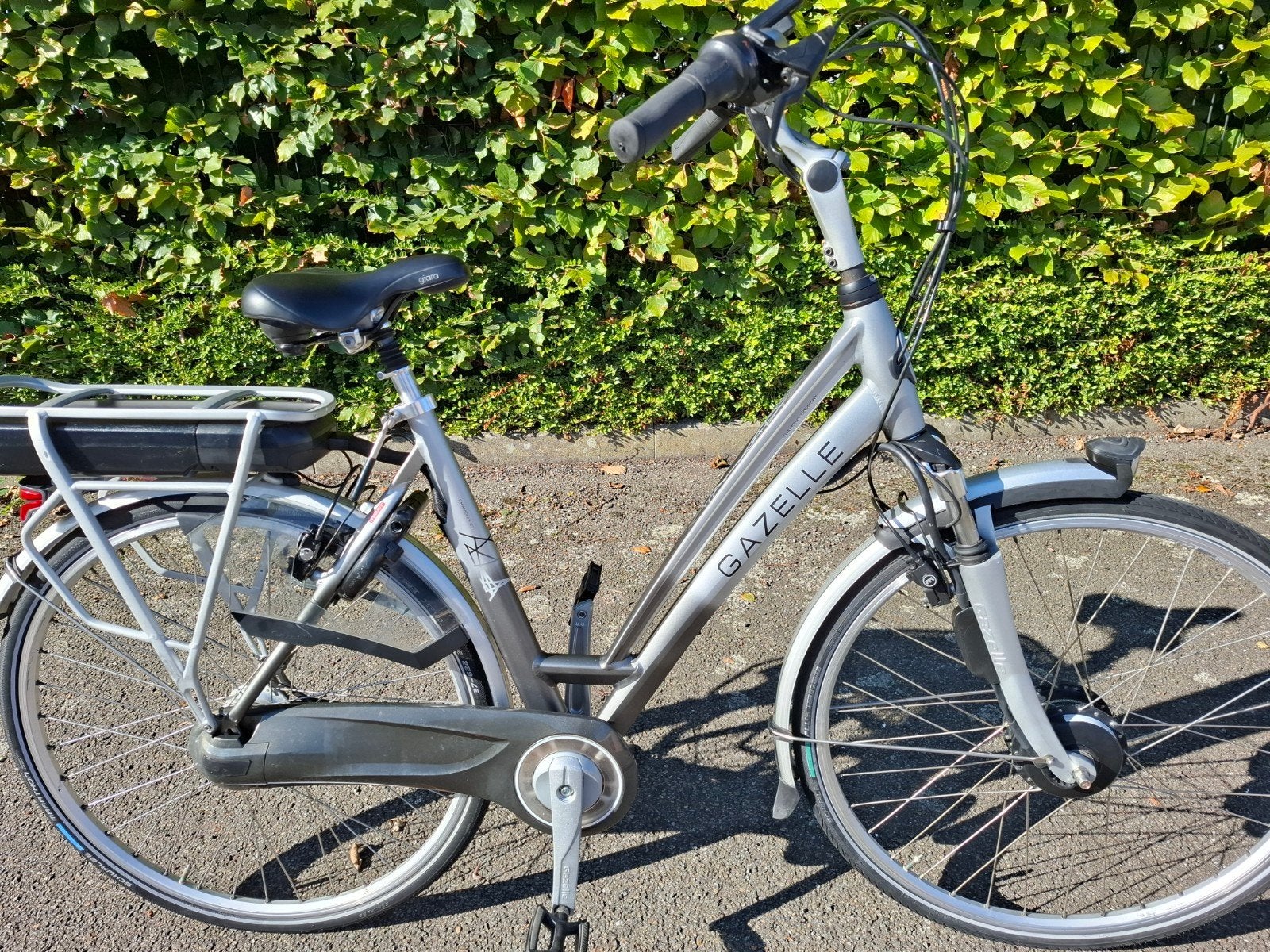 Vélo électrique Gazelle Chamonix Comfort pour femmes — Frame, Vélos & Vélomoteurs, Enlèvement ou Envoi, Gazelle