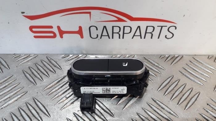 Commutateur chauffage siège d'un Mercedes A-Klasse, 3 mois de garantie, Utilisé, -, -