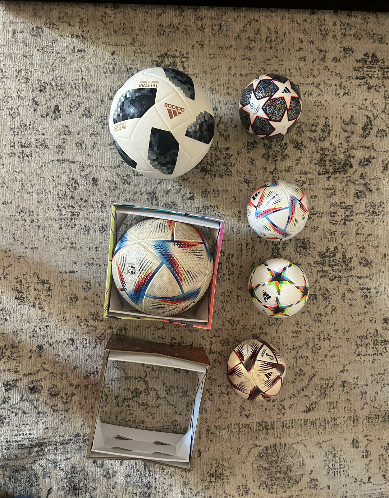 Collection Ballons Adidas Coupe du Monde & UCL Officiels, Sports & Fitness, Enlèvement ou Envoi, Comme neuf