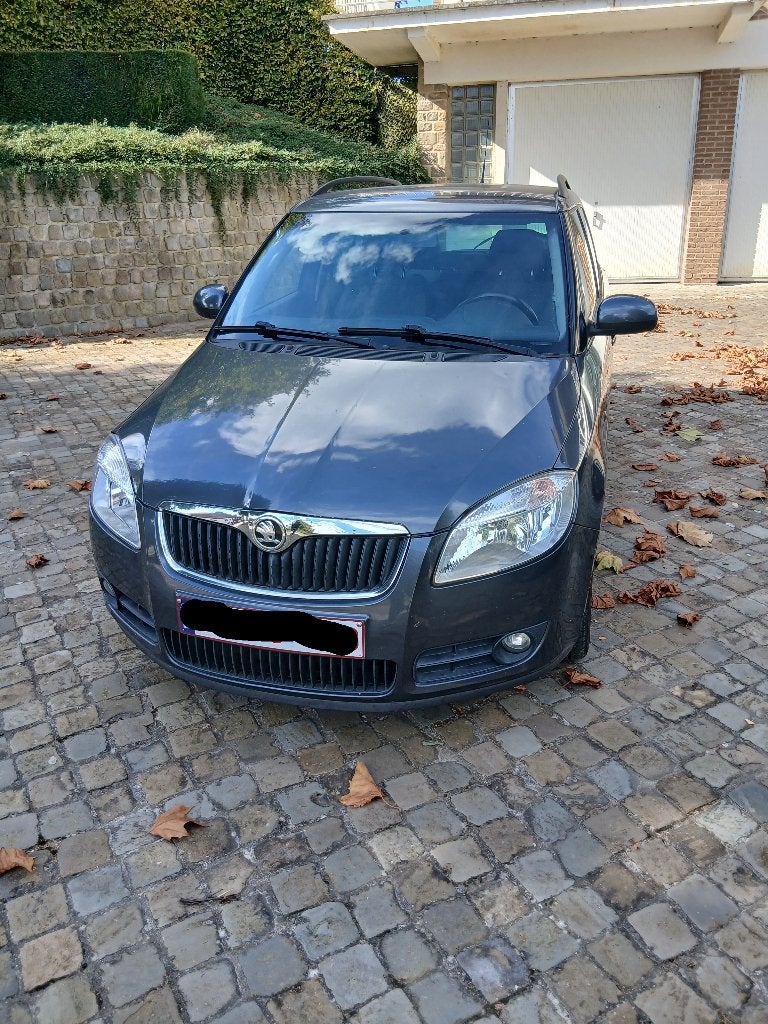 skoda fabia 1400 tdi break, Argent ou Gris, Achat, 5 portes, Particulier