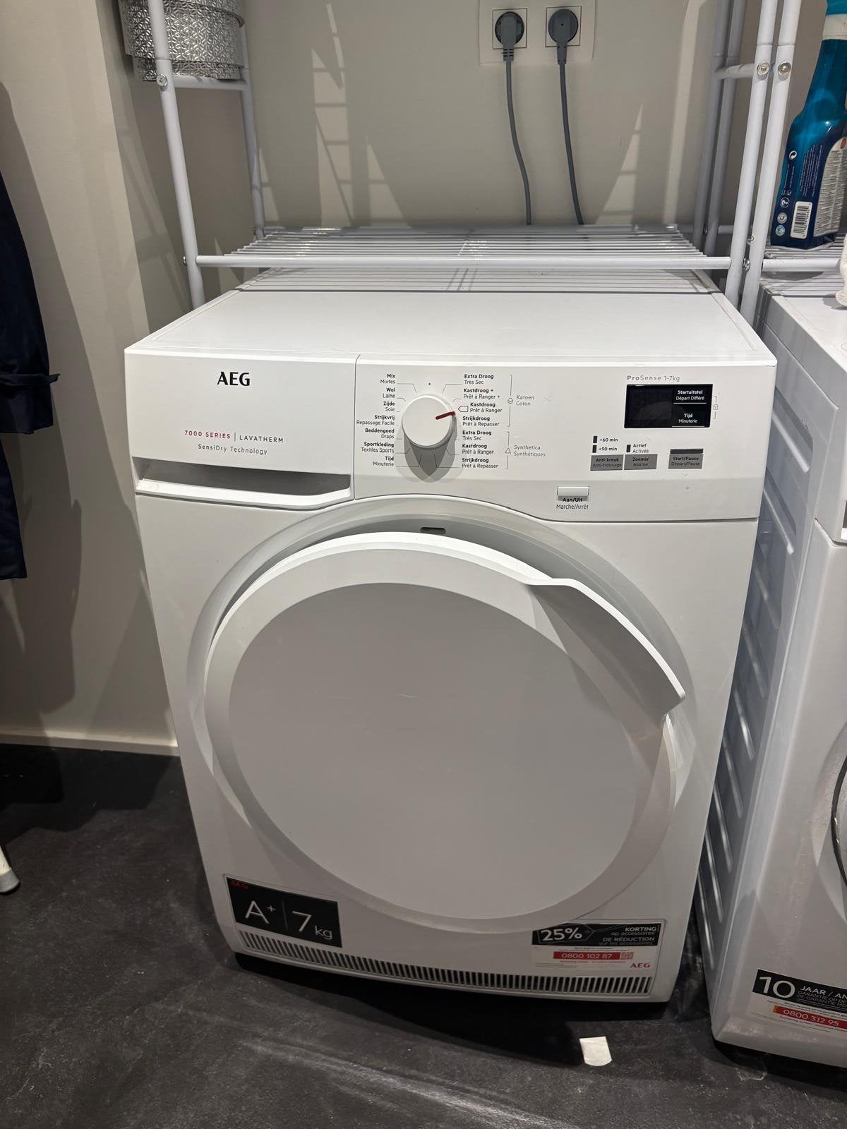 Sèche linge AEG, Ophalen, 6 tot 8 kg, Zo goed als nieuw, Energieklasse A of zuiniger