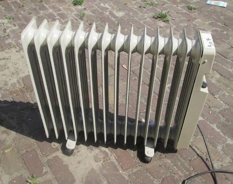 Prima Olie-Radiator van Thomas - op wieltjes, Huis en Inrichting, Woonaccessoires | Overige, Ophalen of Verzenden, Zo goed als nieuw