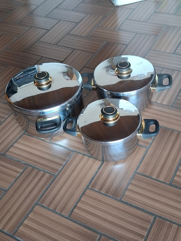Set van kookpotten met deksel met gratis wokpan, Huis en Inrichting, Keuken | Potten en Pannen, Ophalen