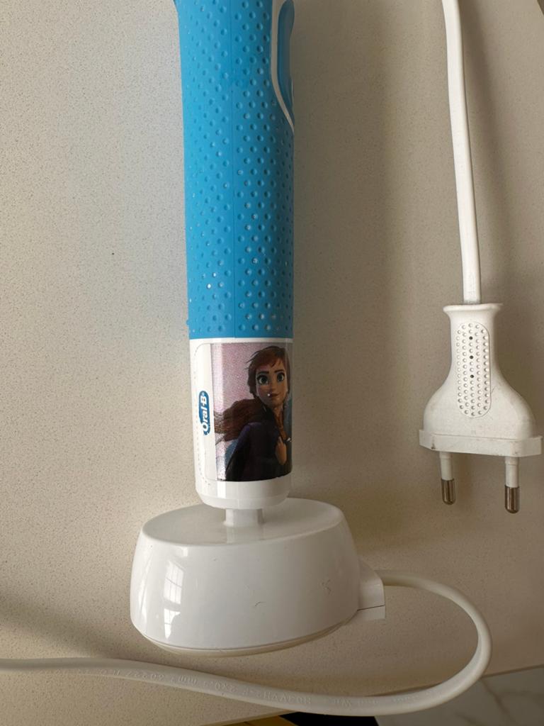 Origineel Oral B tandenborstel, Ophalen, Zo goed als nieuw, Tandenborstel