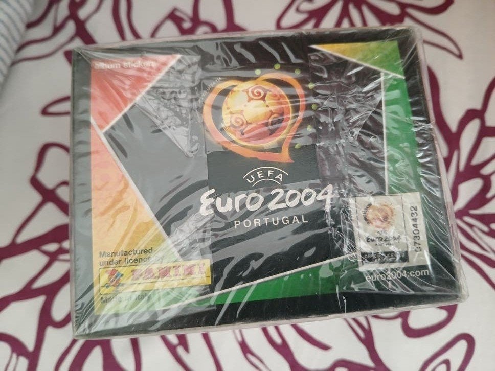 panini box 50 euro 2004 scelles, Enlèvement ou Envoi, Neuf, Plusieurs autocollants
