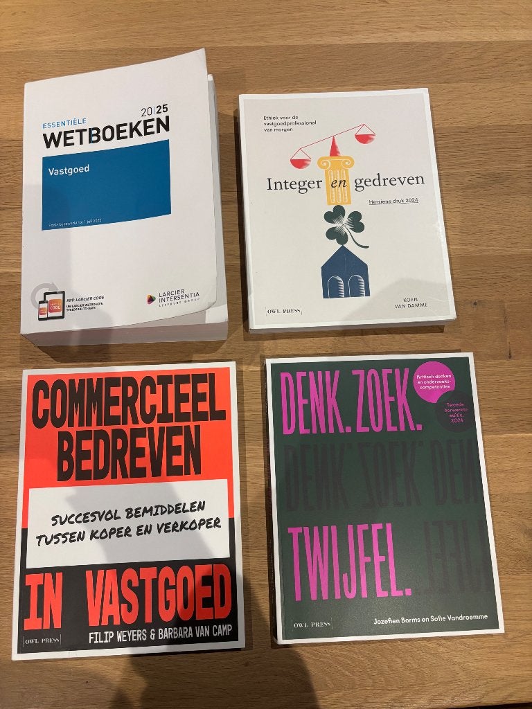 Boeken Vastgoed HoGent, Boeken, Ophalen of Verzenden