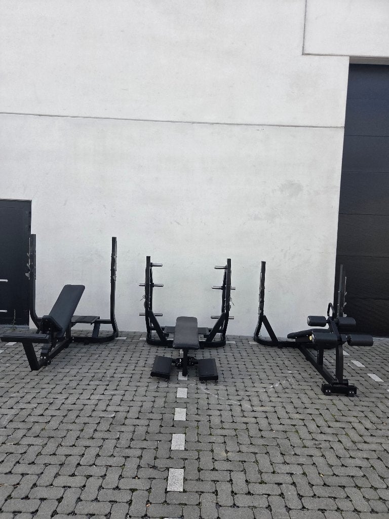 Technogym Pure Strength Olympic Bench Flat, Incline, Decline, Sports & Fitness, Enlèvement, Comme neuf, Bras, Banc d'exercice