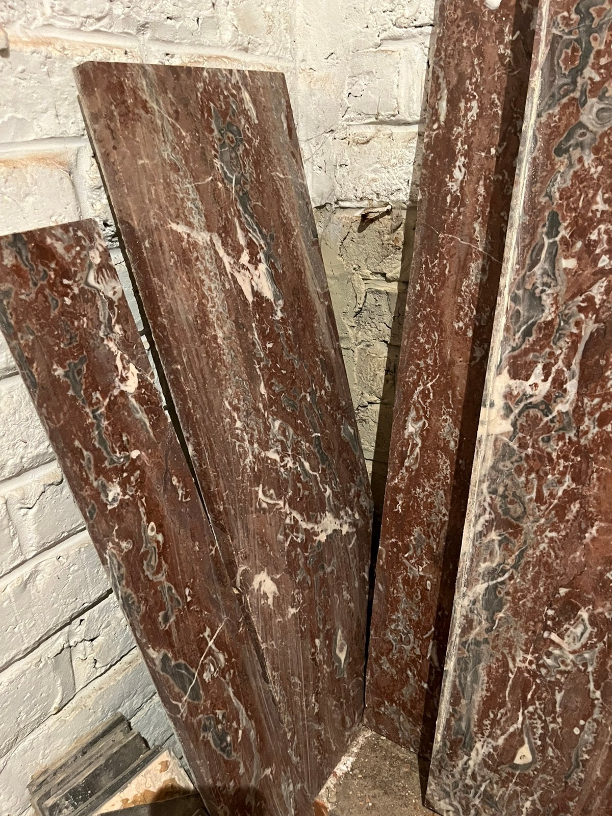 Plaques de marbre rouge, Enlèvement, Utilisé, Marbre