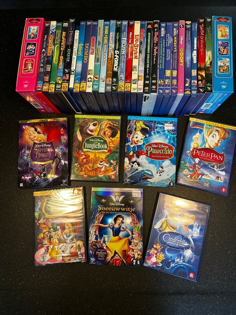 Grote Disney collectie DVD’s Classics, Platinum Editions, Cd's en Dvd's, Ophalen, Europees, Tekenfilm, Zo goed als nieuw