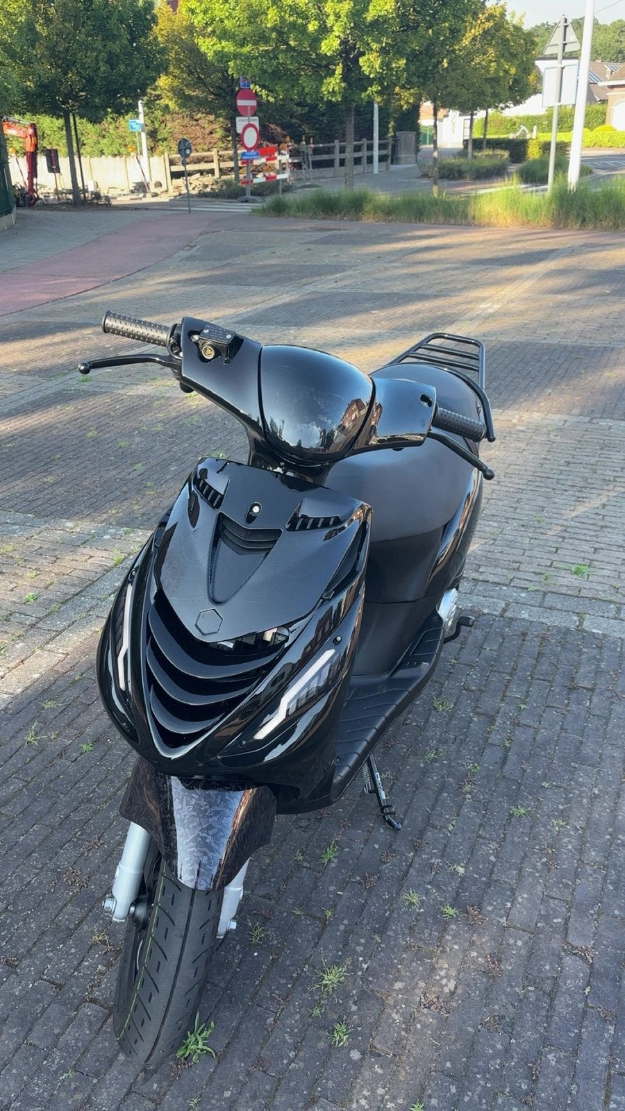 Piaggio zip 2024, Fietsen en Brommers, Ophalen of Verzenden, Zo goed als nieuw, Zip