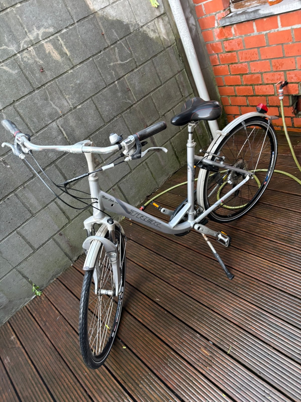Damesfiets trek, Gebruikt, Velgrem, Versnellingen, 56 cm of meer
