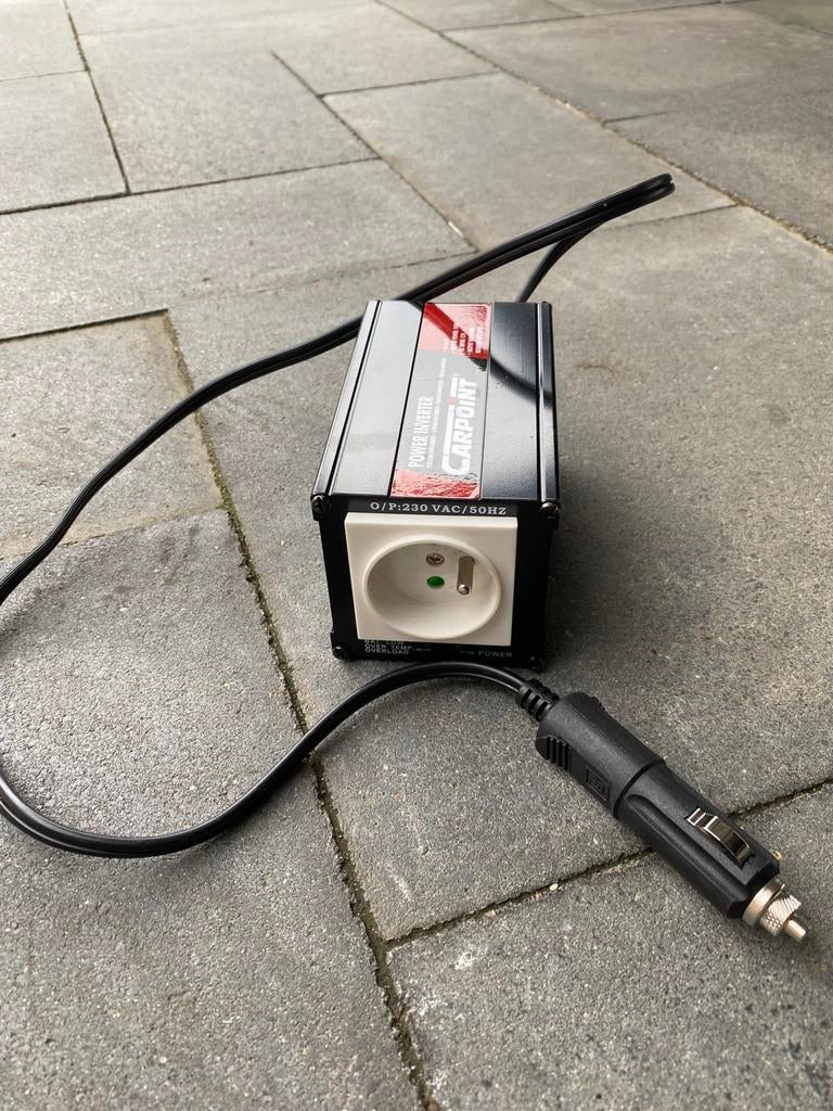 Omvormer voor auto 12V naar 230V, Ophalen of Verzenden, Zo goed als nieuw