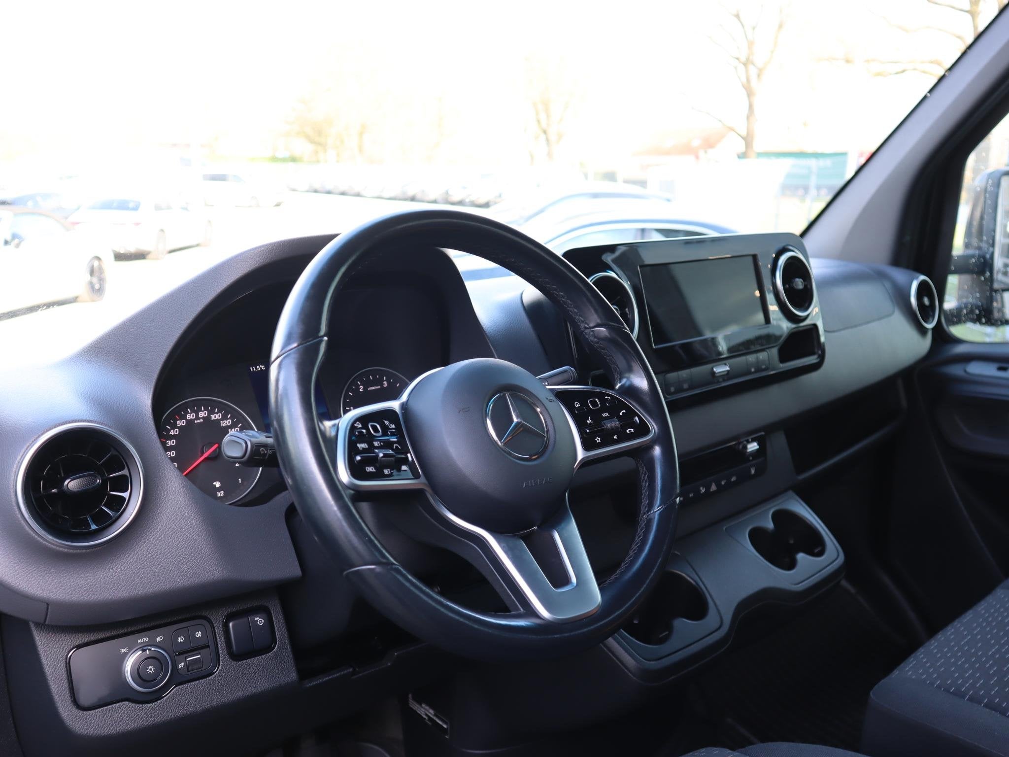 Mercedes-Benz Sprinter 519 CDI V6 OPRIJWAGEN LUCHTVERING LIE, Autos, Camionnettes & Utilitaires, 2987 cm³, Entreprise, 3 places