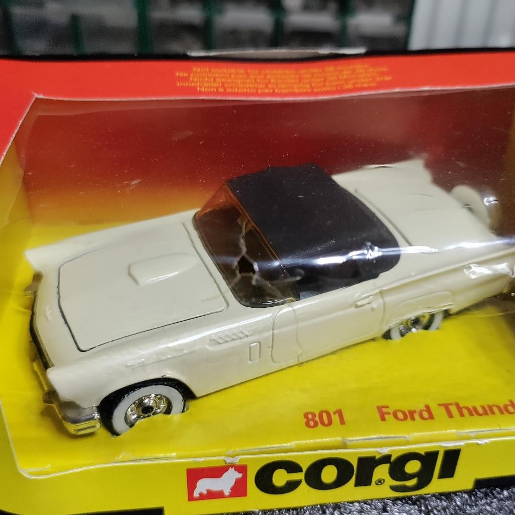 FORD Thunderbird CORGI (+-1/43), Hobby en Vrije tijd, Modelauto's | 1:43, Ophalen of Verzenden, Nieuw, Auto, Corgi