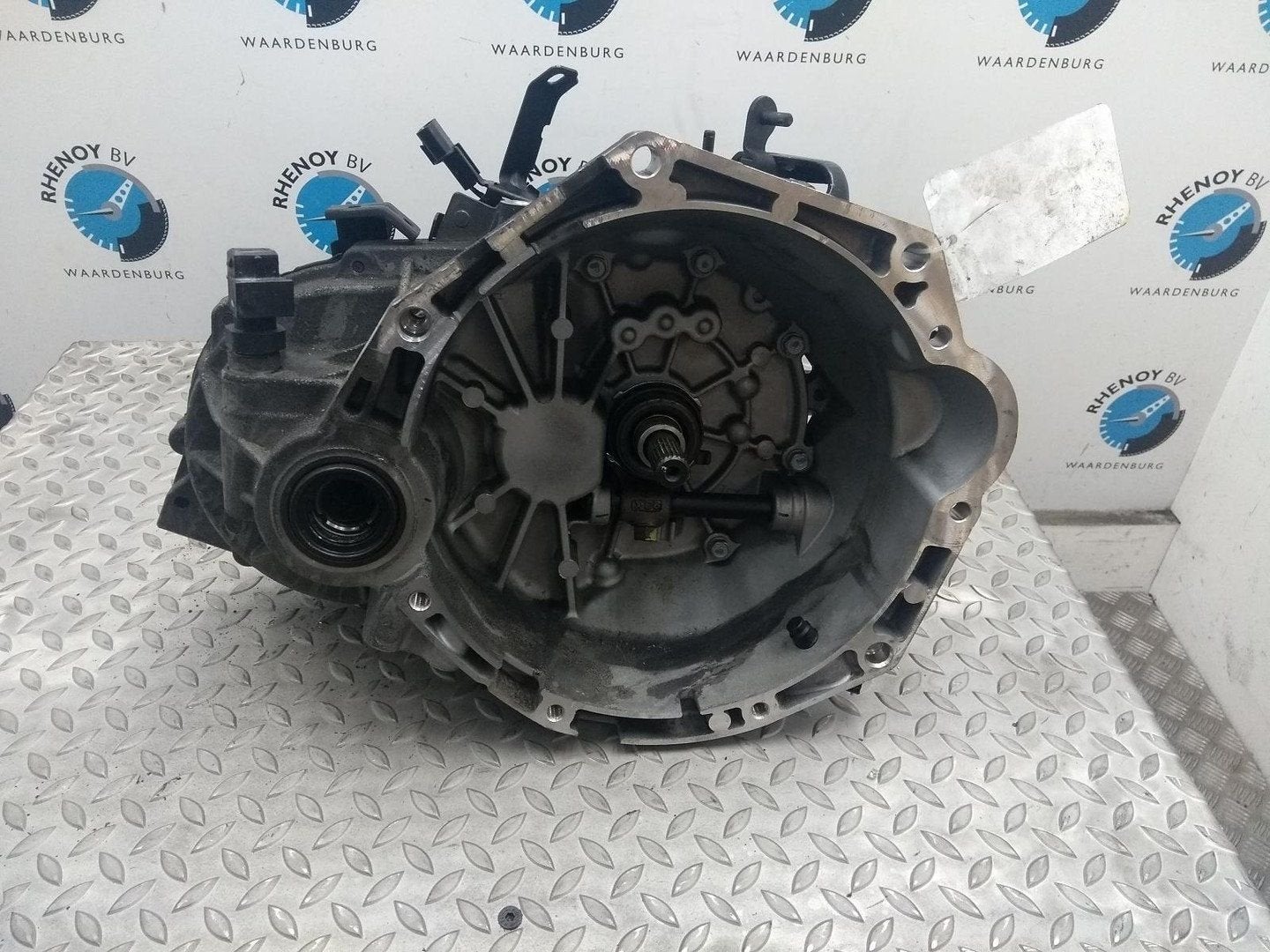 HYUNDAI I10 TRANSMISSIE / VERSNELLINGSBAK 2015, Ophalen of Verzenden, Gebruikt, Stiba lid