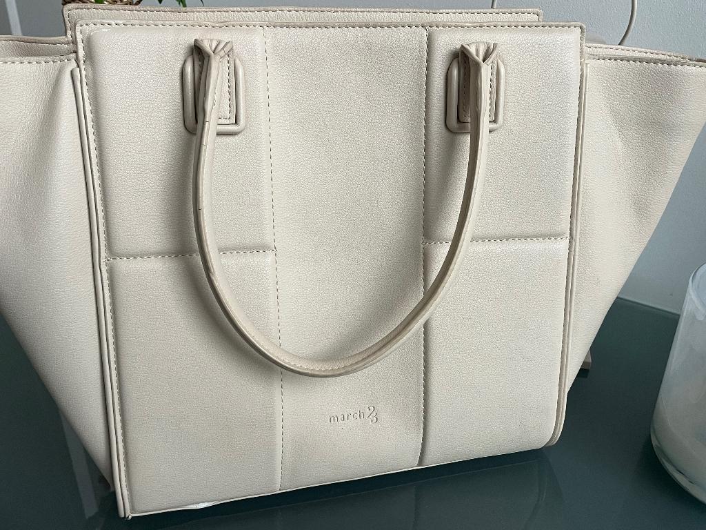 Handtas march 23, Enlèvement, Comme neuf, Beige, Sac à main